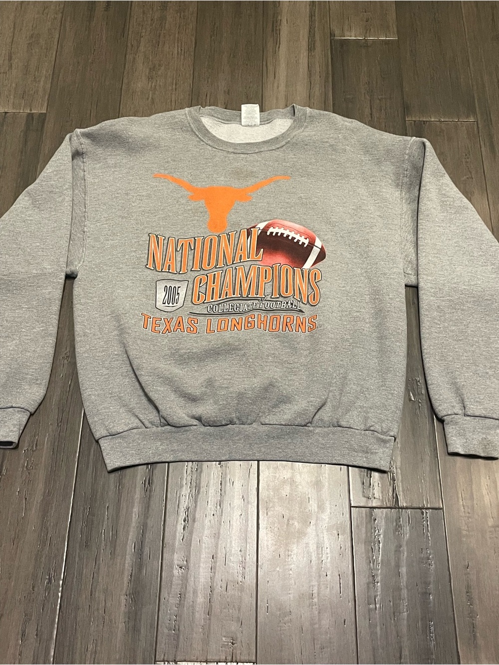 2005 Texas Longhorns National Champions Sweatshirt Large Gray NCAA Football